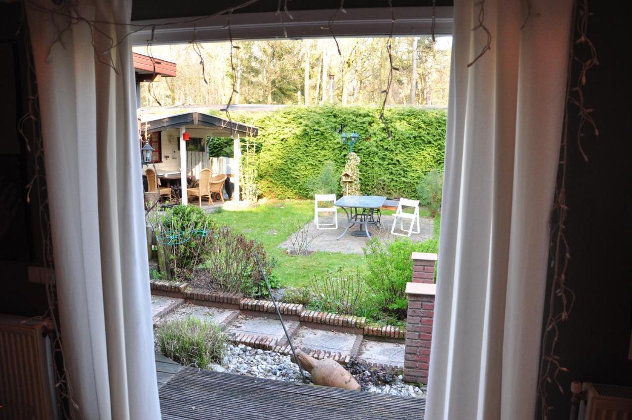 Villa Sfeervol, Ruim En Luxe Chalet In Bosrijke Omgeving Diessen Exterior foto