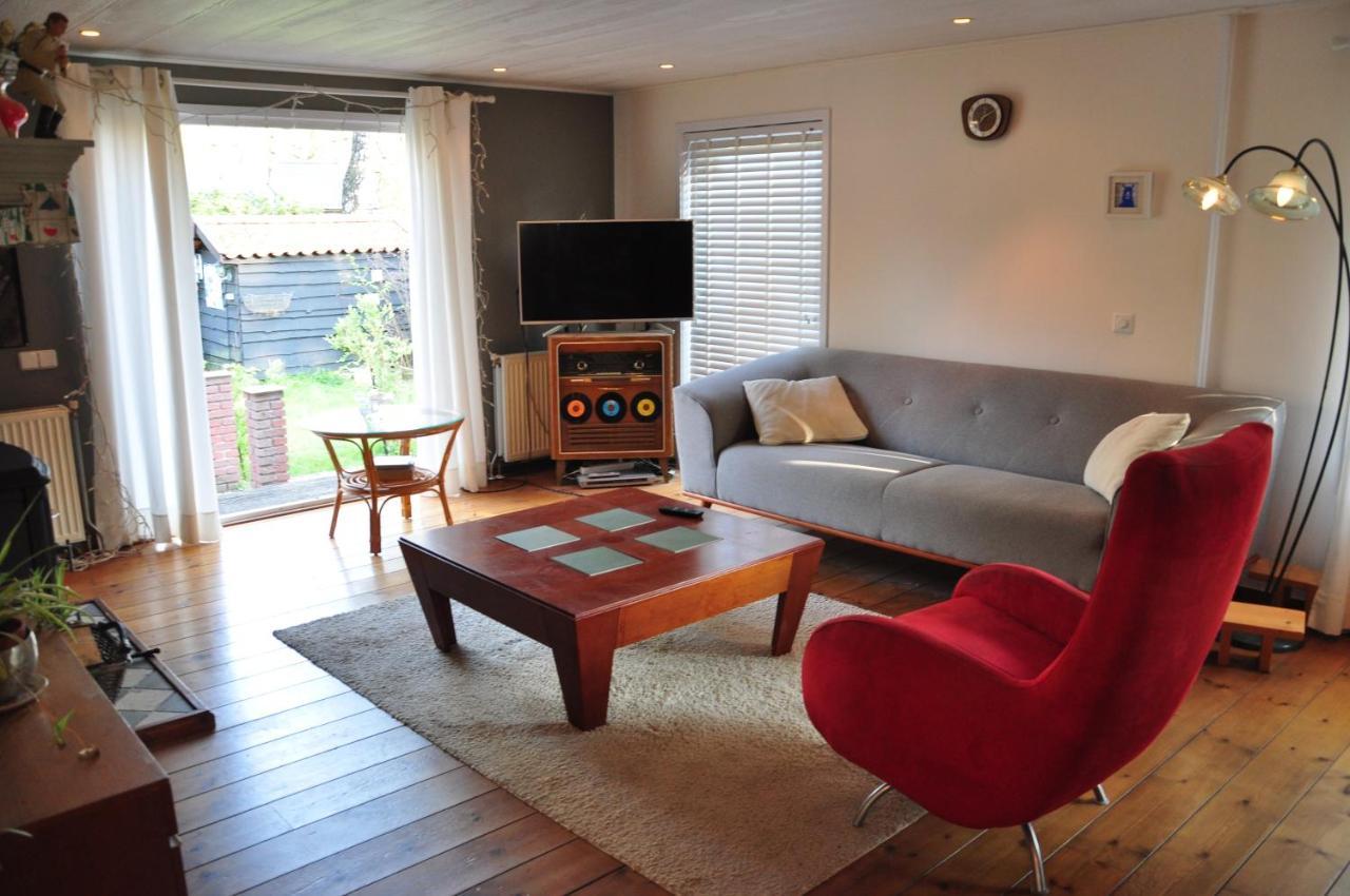 Villa Sfeervol, Ruim En Luxe Chalet In Bosrijke Omgeving Diessen Exterior foto